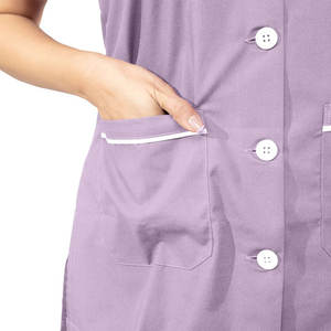 Ensemble d'uniformes d'infirmière de qualité supérieure confortable et respirant à manches courtes gommages en tissu personnalisés pour femmes et hommes - Product Image 5