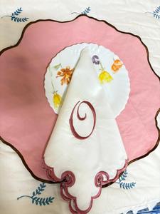 Serviettes en tissu festonnées en lin 100% de haute qualité Techniques faites à la main de conception unique haut de gamme pour les restaurants, coutume de haute qualité - Product Image 4