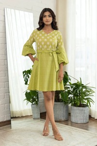 Nouvelle robe en coton Boho à la mode impression florale bloc à la main imprimé vêtements d'été décontracté demoiselles d'honneur ODM approvisionnement tissé naturel - Product Image 3