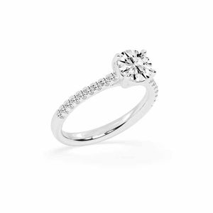 Prix de gros Bague unique en argent avec diamant Moissanite Bijoux de luxe durables pour toutes les occasions - Product Image 2