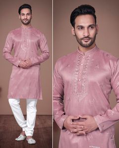 Colección Premium Elegante, Kurta de Rayón para Hombre con Bordado de Seda de Alta Calidad y Lentejuelas, para Bodas Indias y Pakistaníes - Product Image 2