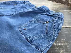 กางเกงยีนส์ขาสั้นทรงวินเทจ - Product Image 3