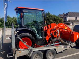 Tractor Kubota Completo en Venta, con M62 TLB Frontal - Product Image 4