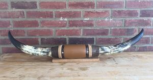 Decoración de Cabeza de Toro Montada en Cuerno Pintado, Adorno de Pared de Toro Montado en Cuerno Estilo Boho, Toro Montado en Cuerno para Hogares de Estilo Campestre - Product Image 5