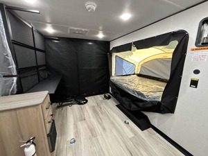 Caravana usada Keystone Coleman 13T del 2026, lista para vender - Product Image 5