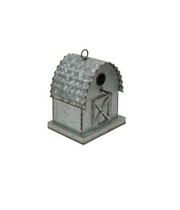 Casa para pájaros de metal duradero para decoración de jardín exterior que ofrece una fuerte protección contra la intemperie con un acabado rústico hecho a mano. - Product Image 6