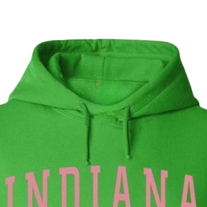 Sudadera con Capucha AKA Indiana State, Verde Irlandés y Rosa, con Estampado Gráfico, Personalizada para Hermandades Griegas - Product Image 4