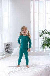 Conjuntos de Ropa Familiar de Verano 2026, Estilo Europeo-Americano, Transpirables, de Terciopelo, Manga Larga, Tejido de Algodón, 2 Piezas, para Adultos - Product Image 2