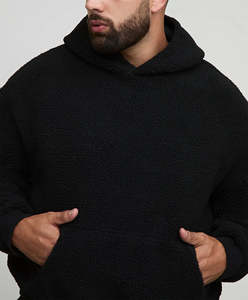 Conjunto deportivo de hombre de dos piezas, de forro polar sherpa 100% poliéster de alta calidad, con logotipo personalizado impreso, estilo holgado. - Product Image 4