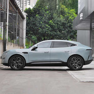 SUV Eléctrico Usado Premium 2025 de Alto Rendimiento con Tracción en las Cuatro Ruedas, Neumáticos R18, Asientos de Cuero, Interior Oscuro y Caja de Cambios Automática para Importación - Product Image 3