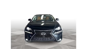 Lexus NX 2021 FWD 300 soigneusement utilisé - Product Image 2