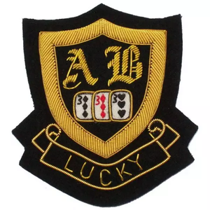 Insignias Bordadas a Mano Personalizadas de Alta Calidad para Uniformes Ceremoniales - Product Image 5