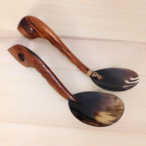 ช้อนตักสลัดฮอร์นพร้อมด้ามจับเหล็กเครื่องใช้บนโต๊ะสำหรับโรงแรมและร้านอาหาร - Product Image 4