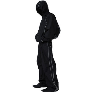 Conjunto Deportivo de Nylon Reflectante de Alta Calidad Personalizado por el Fabricante, Traje Deportivo para Correr, Transpirable, para Hombre, Venta Caliente - Product Image 1