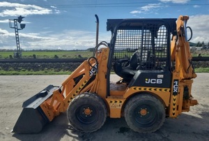 Retroexcavadora JCB 1CX Usada de Primera Calidad, Mini Cargadora Frontal con Caja de Cambios, Bomba, Motor y Componentes de Transmisión, Entrega Rápida - Product Image 5