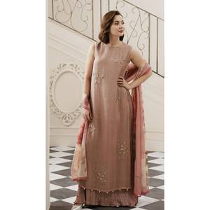 Ensembles de costumes élégants pour femmes en rose, achat en ligne pour les occasions de fête - Product Image 4