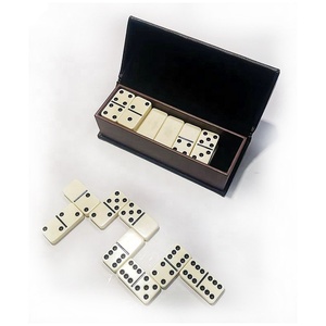 Boîte en cuir PU de luxe d'usine Double Six <span class=keywords><strong>dominos</strong></span> couleur logo personnalisé Double couche ensemble de jeu de société écologique <span class=keywords><strong>Dominos</strong></span> - Product Image 2