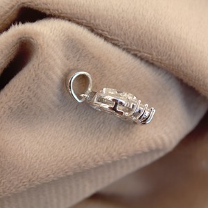 Pendentif et breloque en argent sterling de haute qualité avec moissanite taille ovale couleur VVS1 et D rond pour femme, idéal pour les occasions festives - Product Image 4