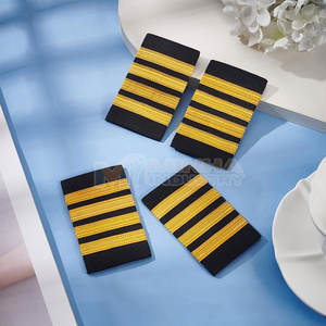 Épaulettes durables avec couture de haute qualité pour un usage quotidien Épaulettes au design raffiné - Product Image 2