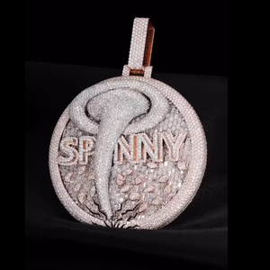 Iced Out Emerald Cut Diamond 925 oro rosa Logo colgante Vvs Moissanite diamante colgantes Pass Diamond Tester joyería para hombres - Product Image 4