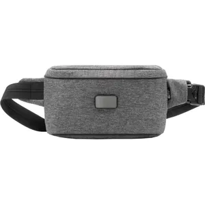 Kit de voyage personnalisé en tissu recyclé, sac banane multifonctionnel - Product Image 2