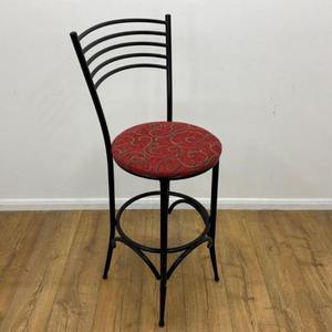 Silla de metal duradera y elegante con detalles artísticos hechos a mano, marco de alta gama y atractivo industrial Premium - Product Image 5