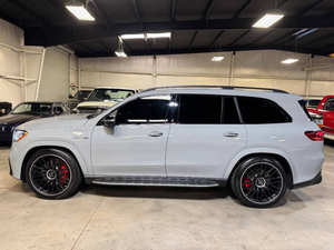 NUEVO Mercedes-Benz GLS AMG GLS 63 4MATIC 4dr SUV 2024: Lujo y Innovación - Product Image 4
