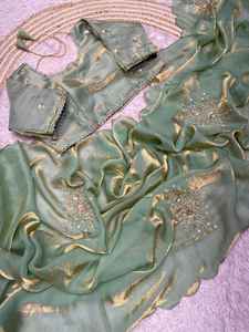 Diseñador indio más vendido Fandy satén Saree exclusivo étnico nupcial fiesta desgaste para mujer chica Color verde ropa de boda - Product Image 2