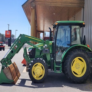 Tractor Agrícola John Deere 5075E 2022, 4x4, Transmisión por Engranajes, para Trabajo en Campo - Product Image 6