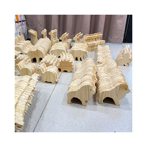 Animales de madera para niños DIY accesorios pintados a mano decoración colgante de arte de pared con múltiples formas hechas en Vietnam - Product Image 4