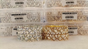 Élégant Rajwadi Bangles Set pour les femmes Fancy Bridal Wear Stone Metal Bangles disponibles dans de belles options de couleur pour tous les événements - Product Image 2