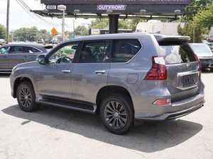 L e x u s G X 460 Luxury AWD con rueda de aleación Asientos de cuero Sistema de navegación Asientos de tercera fila Arranque remoto Techo solar - Product Image 3