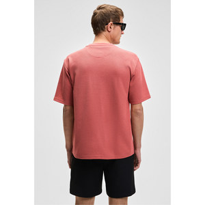 GRIMELANGE CHIC เสื้อยืดผ้าฝ้ายเนื้อสัมผัสพิเศษสำหรับผู้ชายทรงหลวม - Product Image 6