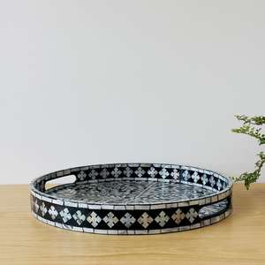 ถาดมุกทำมือ ฝังมุกแท้ งานฝีมือธรรมชาติ สำหรับเสิร์ฟอาหารเช้า ผลไม้ กาแฟ ชา ลายดอกไม้สัมผัสเหมือนจริง สำหรับห้องนั่งเล่น - Product Image 3