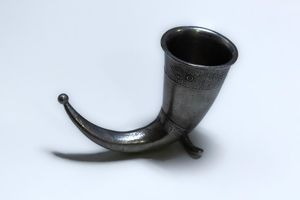 CUERNO DE BUFALO NATURAL HECHO A MANO Cuerno de bebida vikingo hecho a mano de la mejor calidad hecho por exportación de la India - Product Image 2