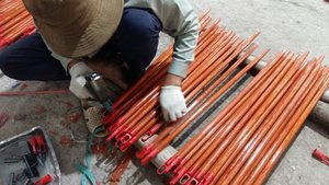 Escobas de plástico baratas a granel de Vietnam - Product Image 5