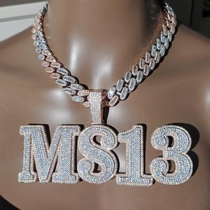 Colgante personalizado de plata de ley 925 con diamante moissanita MSL3 601, joyería hip hop con incrustaciones de diamantes, regalo de lujo de dos tonos para hombres y mujeres con cadena. - Product Image 4