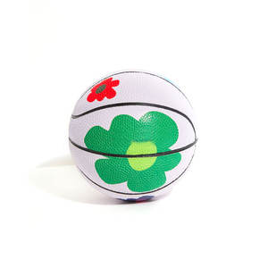 Balle de basket-ball au design unique la plus populaire Ballons de basket-ball de service OEM au design personnalisé à vendre Fabriqué au Pakistan - Product Image 6