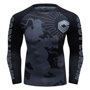 Chemises de compression à manches longues unisexes respirantes et écologiques avec impression par sublimation personnalisée UPF50+ pour la natation et le surf - Product Image 6