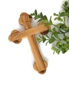 Cruz de madera maciza hecha a mano con mensaje inspirador y encanto rústico para exhibición de iglesia o hogar en la costa más baja - Product Image 5