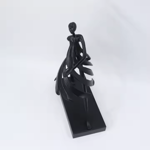 Escultura Moderna de Mujer en Metal Negro, Artesanía Metálica, Decoración para el Hogar, para Cumpleaños y Aniversarios - Product Image 4