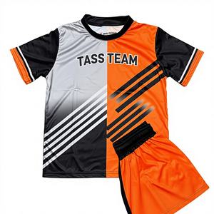 Uniformes de football pour hommes de haute qualité avec logo personnalisé, 100% polyester, séchage rapide, respirant, col en V, dernier design, ensembles de football - Product Image 1