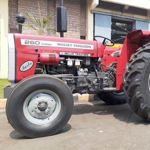 Tracteur agricole Massey Ferguson MF 260 60 CV 2RM à roues, équipement agricole, moteur 3 cylindres, boîte de vitesses, garantie 1 an - Product Image 2