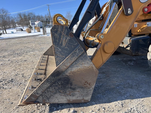 Retroexcavadora Usada Case 580M 4x4 en Excelente Estado - ¡Gran Oferta! Retroexcavadoras Case 580 y 590 en Stock para Movimiento de Tierras - Product Image 6