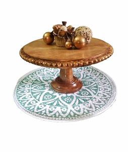 Soporte de pastel de madera de acacia artesanal con acentos pintados a mano, utensilios de cocina distintivos para cualquier reunión - Product Image 4