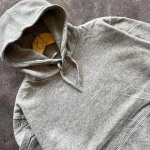 เสื้อมีฮู้ดแบบสวมหัวแนวสตรีทแบบย้อนยุคสำหรับผู้ชายผ้าคอตตอนลำลองทรงหลวมใส่ลำลองไซส์ใหญ่พิเศษออกแบบได้ตามต้องการ - Product Image 3