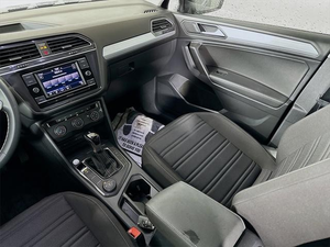 2023 V. O. L. K. S. W. A. G. E. N T. I. G. U. A. n 2,0 T S AWD Compact SUV 2.0L Turbocharged Engine 5 Seater Export-Ready - Product Image 3