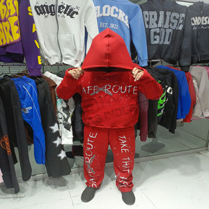 ชุดวอร์มผู้ชายคุณภาพสูง ผ้าฝ้าย 100% ระบายอากาศได้ดี เป็นมิตรกับสิ่งแวดล้อม ดีไซน์ทันสมัย รับปักโลโก้ตามสั่ง ไซส์ใหญ่ แห้งเร็ว - Product Image 4