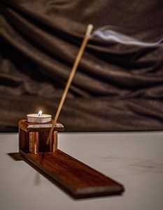 Multicolor Resin and Wood <b>Bakhoor</b> <b>Burner</b>, Handmade <b>Electric</b> Incense <b>Burner</b> Ideal for Weddings, Gifting, and Home Fragrance Use - Product Image 3
