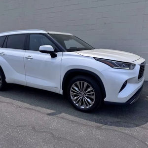 Voiture d'occasion de qualité abordable, Toyota Highlander 2022, conduite à gauche - Product Image 1